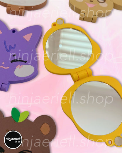 Ateez Compact Mirror/Keychain